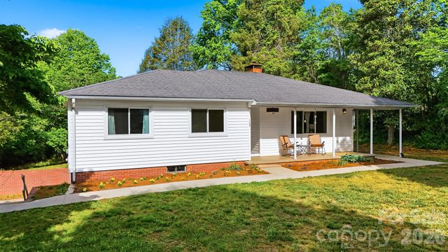 1108 Delwood Drive SW, Lenoir, NC 28645