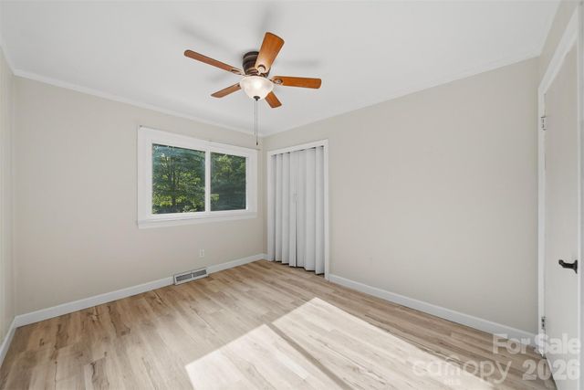 1108 Delwood Drive SW, Lenoir, NC 28645
