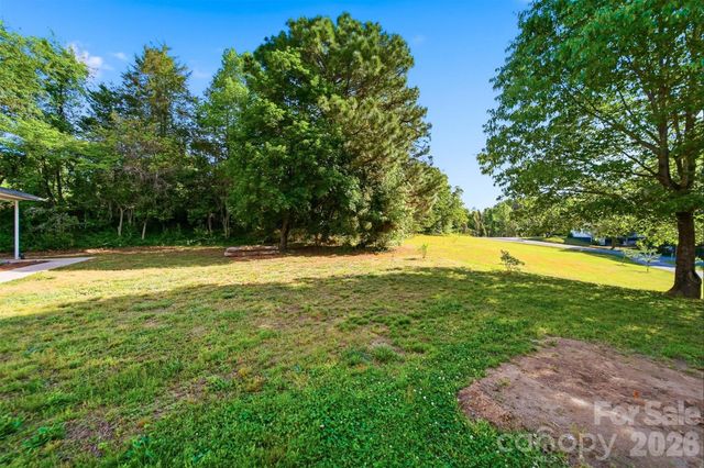 1108 Delwood Drive SW, Lenoir, NC 28645