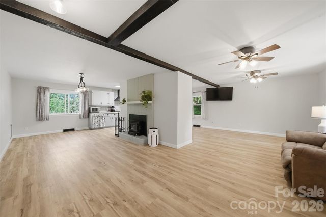 1108 Delwood Drive SW, Lenoir, NC 28645