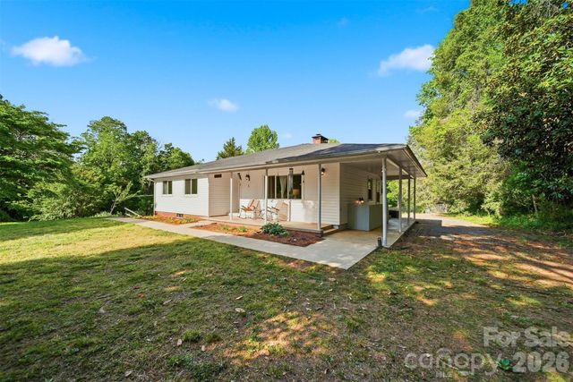 1108 Delwood Drive SW, Lenoir, NC 28645