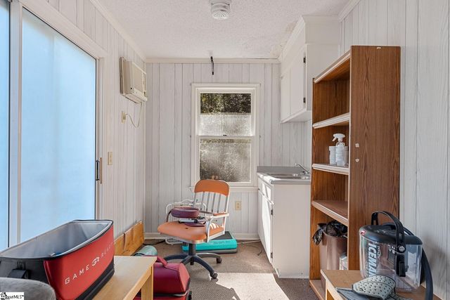 232 Nicholson Drive, Central, SC 29630