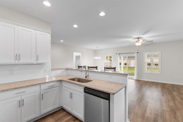 4101 Rockwood Dr., Conway, SC 29526