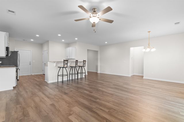 4101 Rockwood Dr., Conway, SC 29526