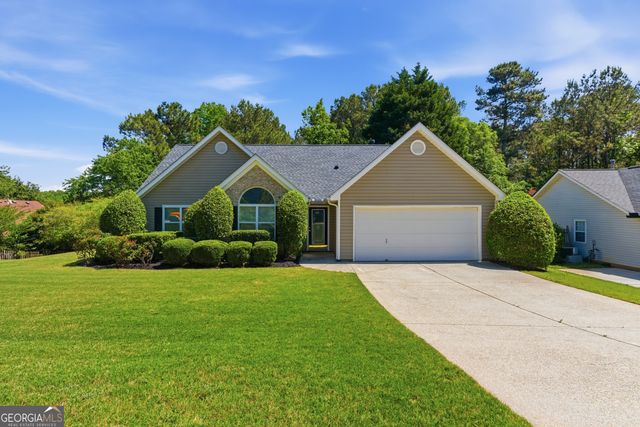 6196 Mount Salem Circle, Flowery Branch, GA 30542
