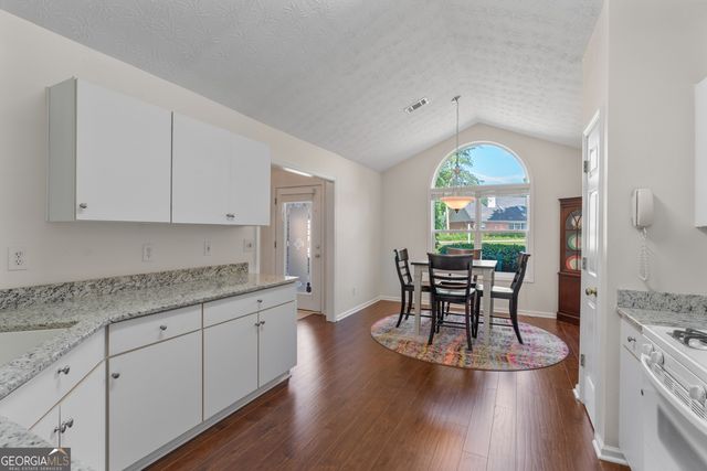 6196 Mount Salem Circle, Flowery Branch, GA 30542