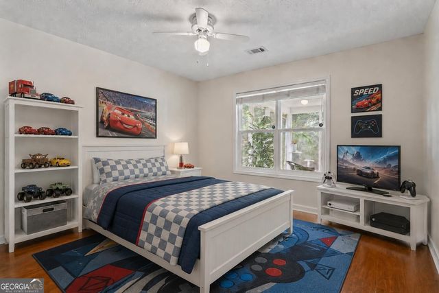 6196 Mount Salem Circle, Flowery Branch, GA 30542