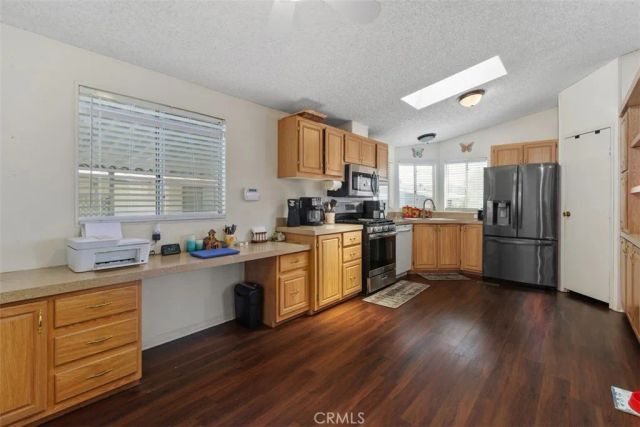 1456 E Philadelphia St Spc 77, Ontario, CA 91761