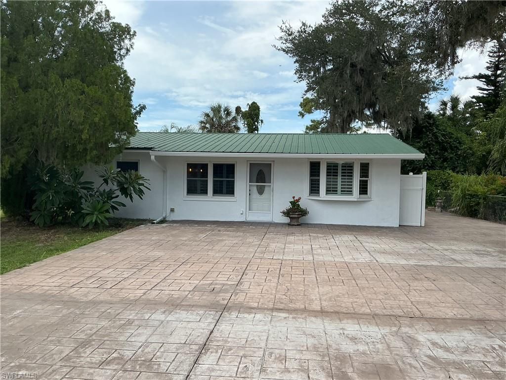 20710 Sandy LN, ESTERO, FL 33928 — exterior