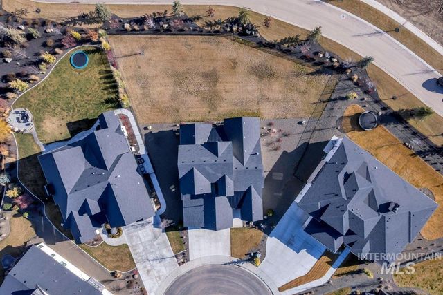 21460 Jackson Creek Ct, Star, ID 83669