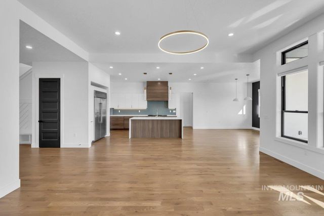 21460 Jackson Creek Ct, Star, ID 83669