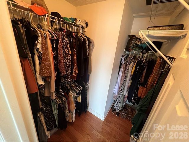 17919 Kings Point Drive i, Cornelius, NC 28031