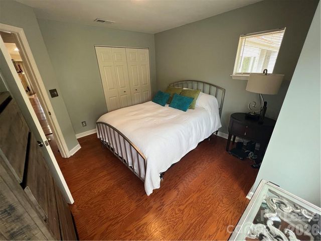 17919 Kings Point Drive i, Cornelius, NC 28031