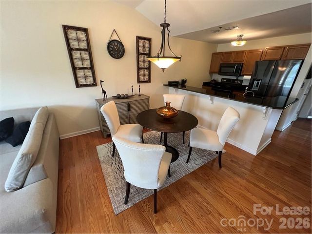 17919 Kings Point Drive i, Cornelius, NC 28031