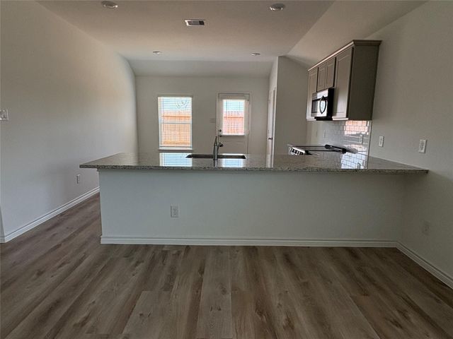 10475 Sugar Mill Drive, Conroe, TX 77306