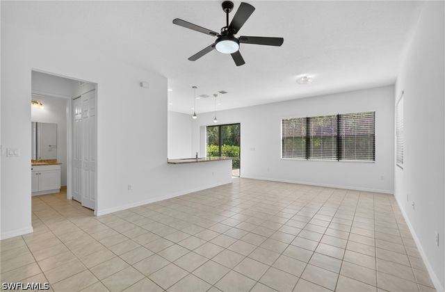8951 Madrid CIR, Naples, FL 34104