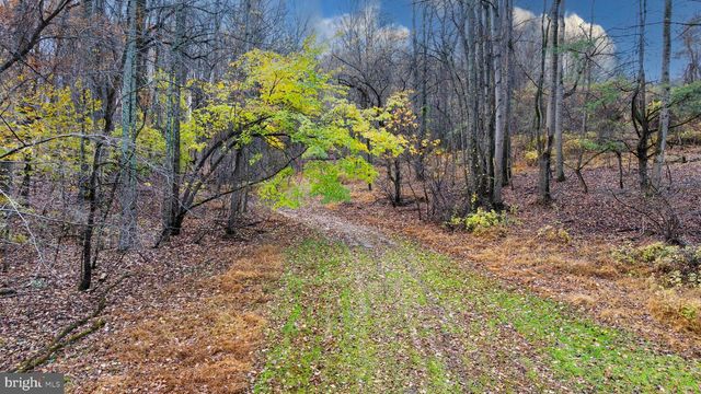 4224 PINEY GROVE RD, Glyndon, MD 21071