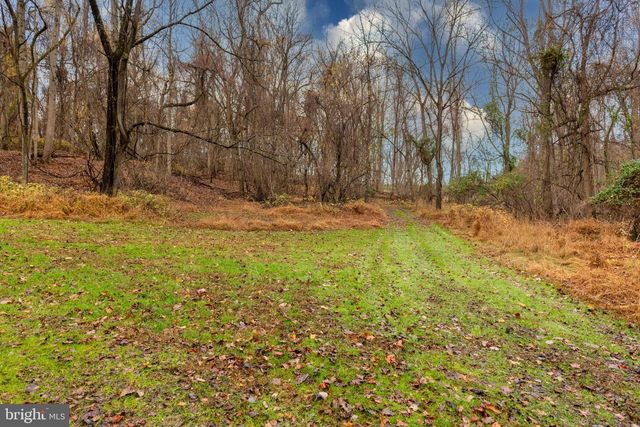 4224 PINEY GROVE RD, Glyndon, MD 21071