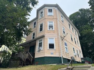 14 Hooper 2, Worcester, MA 01605