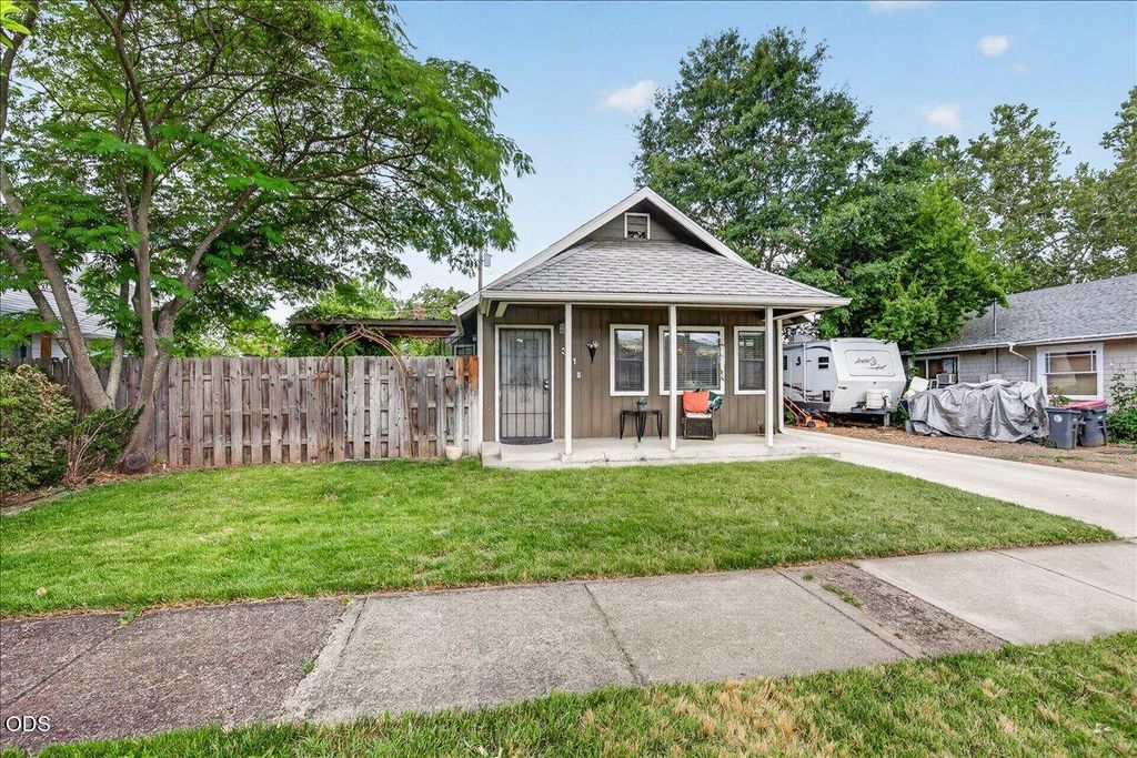 331 Mae Street, Medford, OR 97504