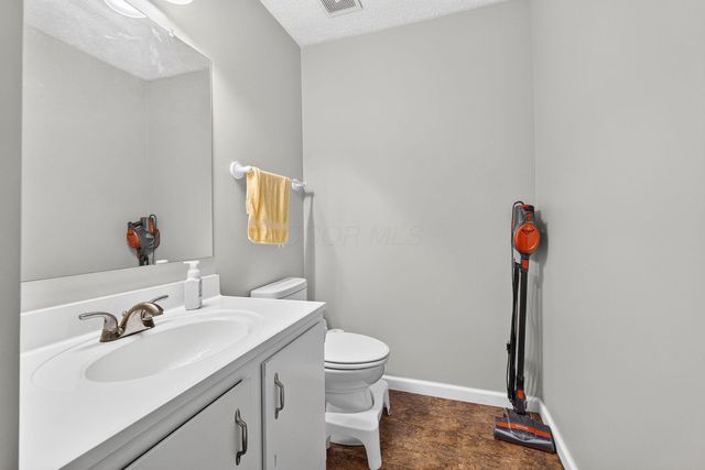 1561 Park Place Drive, Westerville, OH 43081