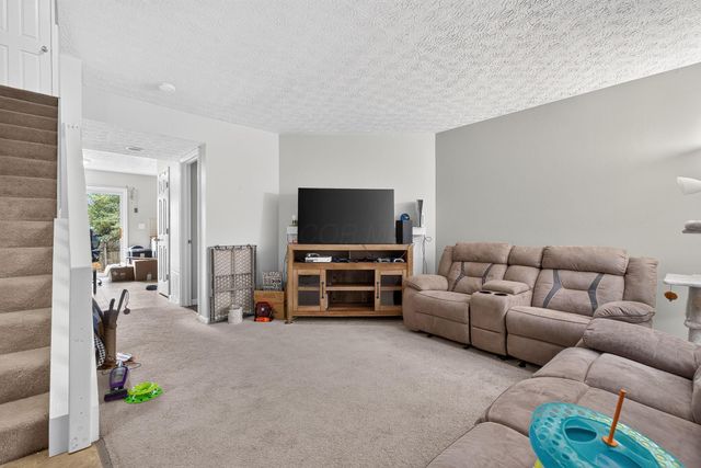 1561 Park Place Drive, Westerville, OH 43081