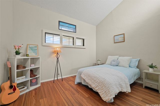 500 Lunalilo Home Road 26D, Honolulu, HI 96825