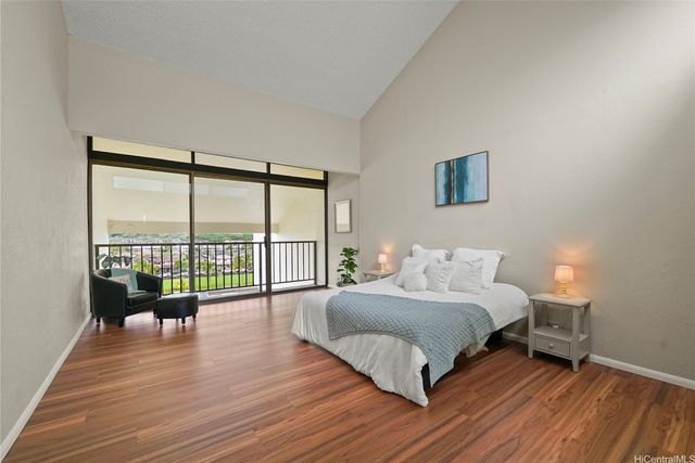 500 Lunalilo Home Road 26D, Honolulu, HI 96825