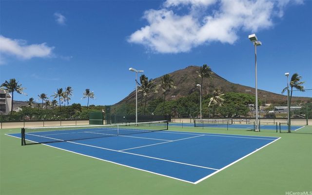 500 Lunalilo Home Road 26D, Honolulu, HI 96825