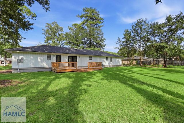 131 Bea Road, Richmond Hill, GA 31324