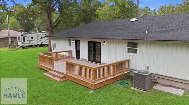 131 Bea Road, Richmond Hill, GA 31324