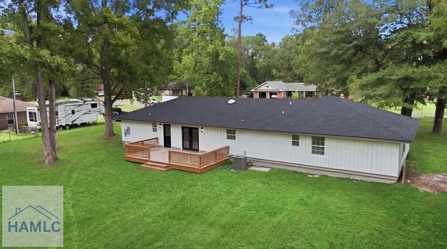 131 Bea Road, Richmond Hill, GA 31324