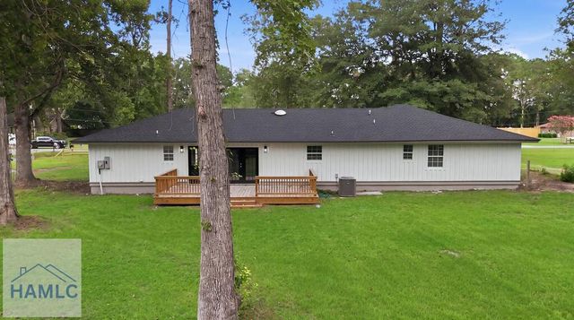 131 Bea Road, Richmond Hill, GA 31324