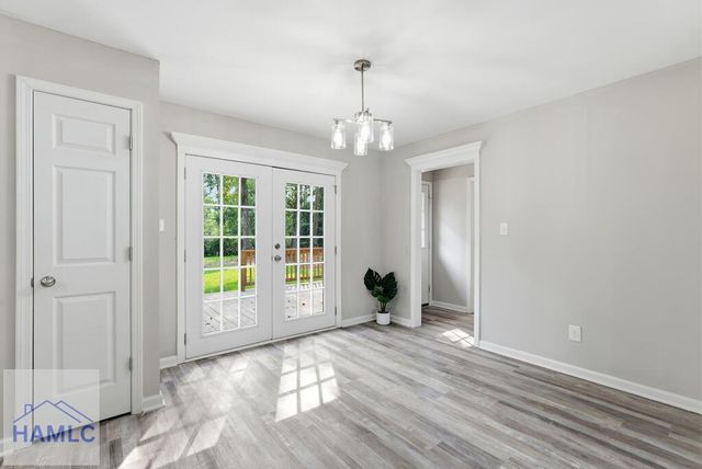131 Bea Road, Richmond Hill, GA 31324