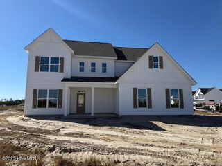 901 Wild Azalea Way, Hubert, NC 28539