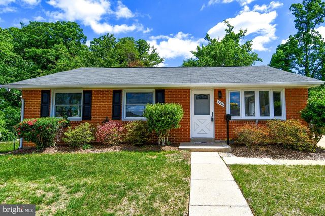 1210 LINDSAY RD, Oxon Hill, MD 20745