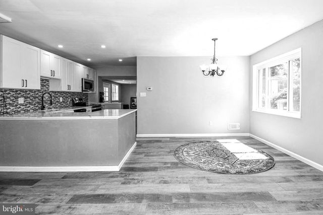 1210 LINDSAY RD, Oxon Hill, MD 20745