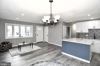 1210 LINDSAY RD, Oxon Hill, MD 20745