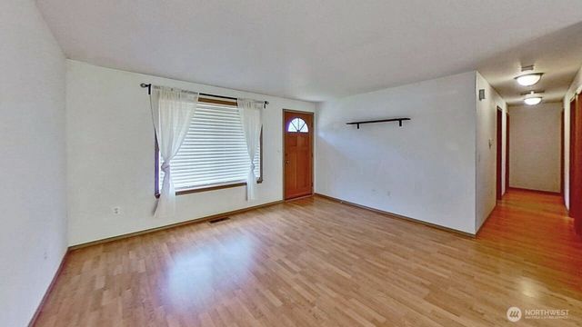 8220 Jill Court SE, Olympia, WA 98513