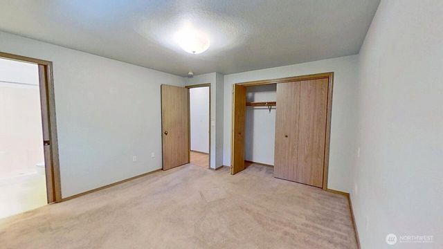 8220 Jill Court SE, Olympia, WA 98513