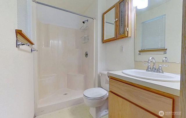 8220 Jill Court SE, Olympia, WA 98513