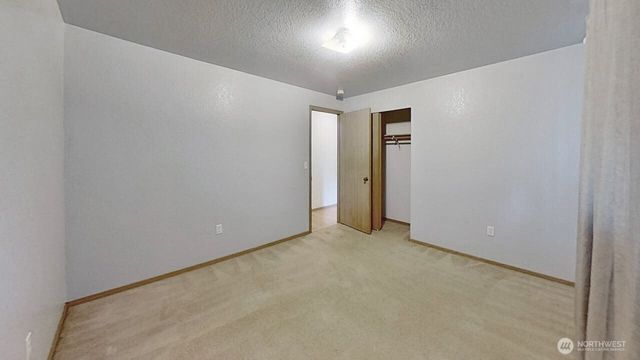 8220 Jill Court SE, Olympia, WA 98513