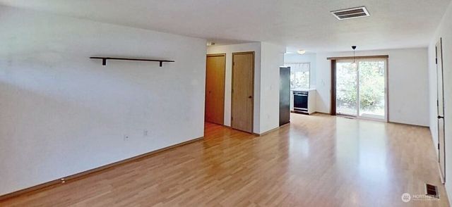 8220 Jill Court SE, Olympia, WA 98513