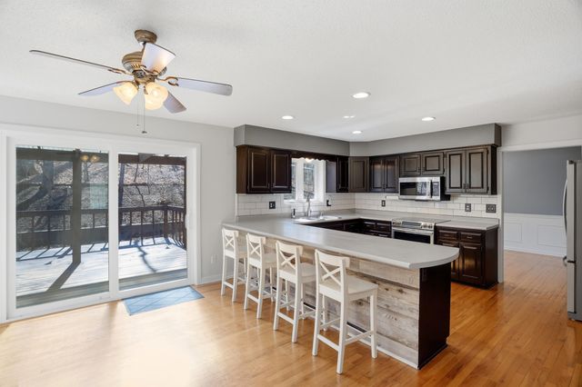 2403 LYNNWOOD DR, Columbia, MO 65203