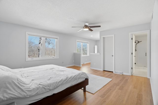 2403 LYNNWOOD DR, Columbia, MO 65203