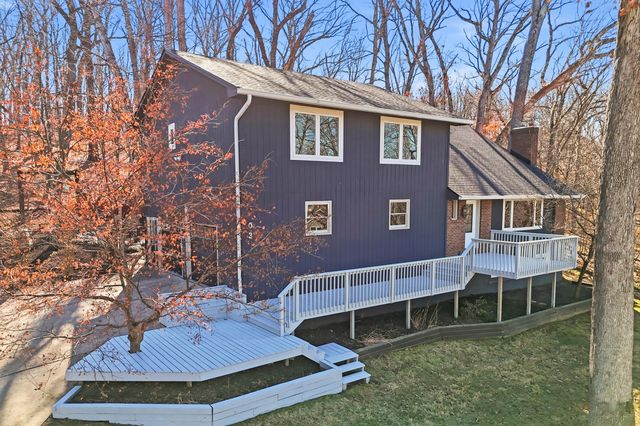 2403 LYNNWOOD DR, Columbia, MO 65203