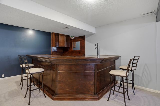 2403 LYNNWOOD DR, Columbia, MO 65203