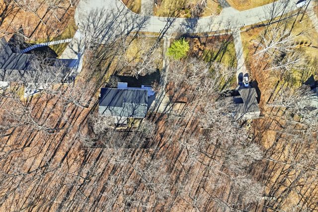 2403 LYNNWOOD DR, Columbia, MO 65203