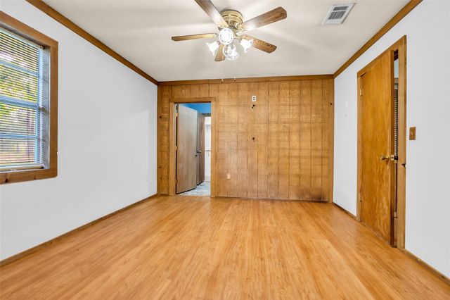 201 Magnolia Road, Cleveland, TX 77328