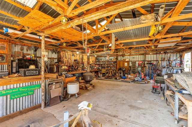 201 Magnolia Road, Cleveland, TX 77328